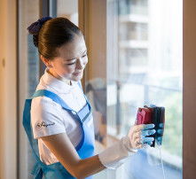 高清圖片中的建筑物清潔服務 現(xiàn)代都市的“隱形美容師”